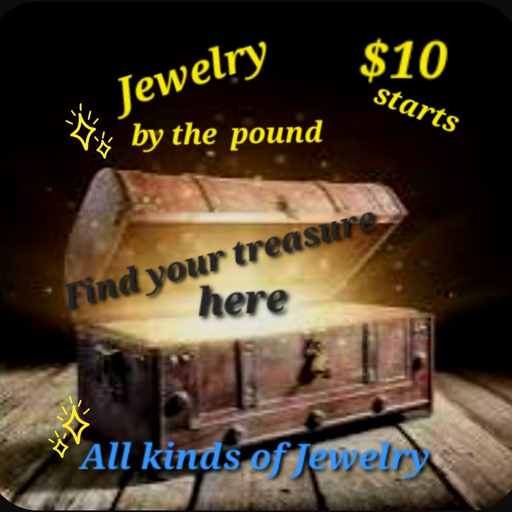 LIVE SHOW NOTIFICATION Women's Jewelry Collection - Treasure Chest